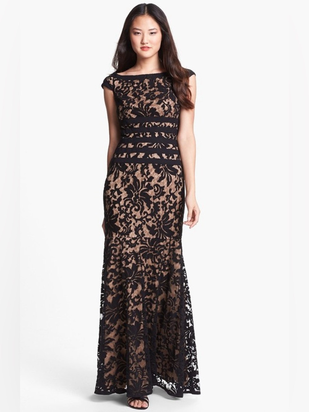 Tadashi Shoji Black Nude Embroidered Lace Mermaid Cocktail Dress Size 4